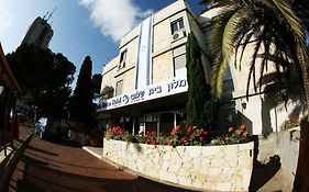 מלון בית שלום